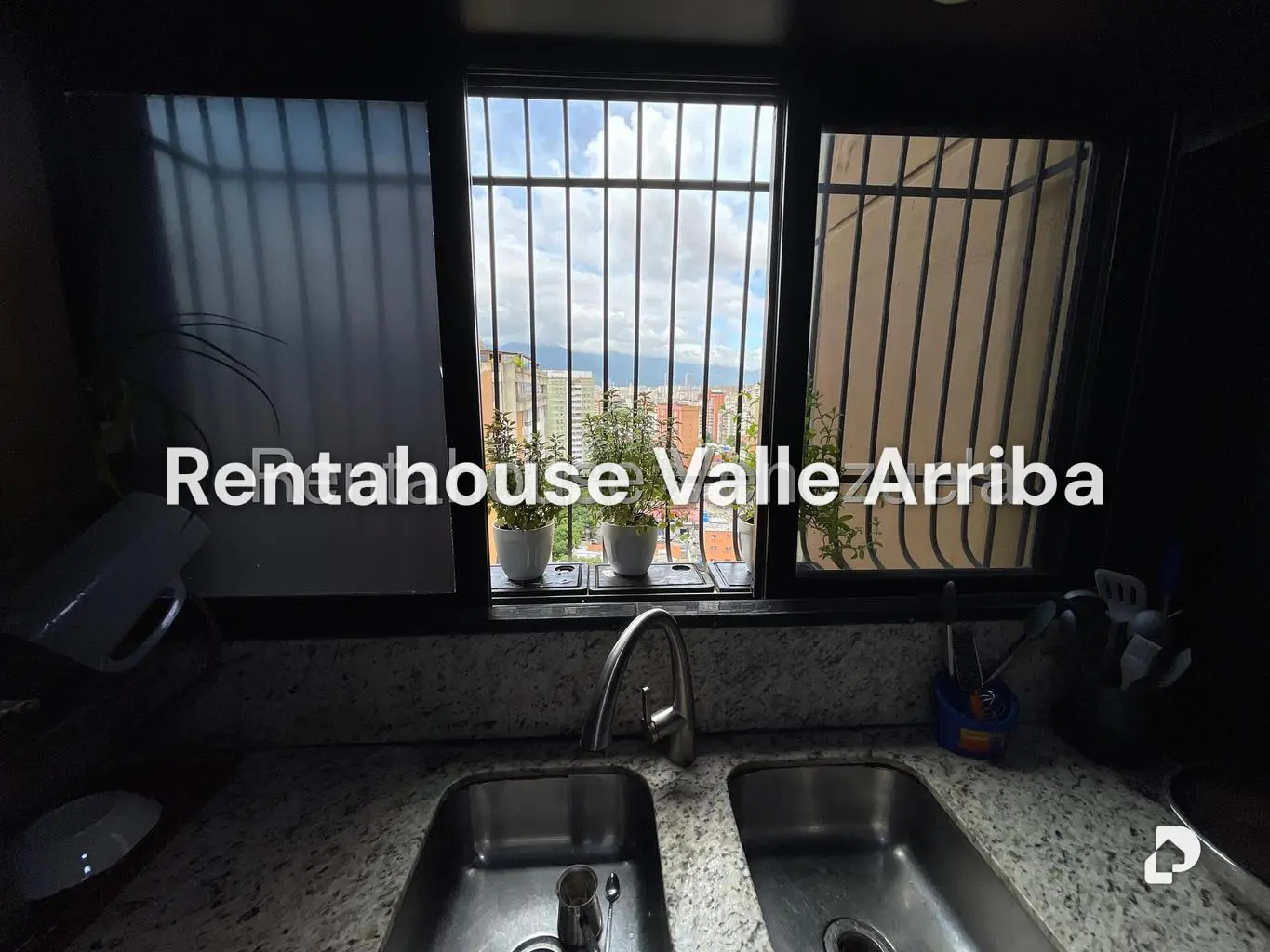Apartamento en El Paraíso, Caracas – 13