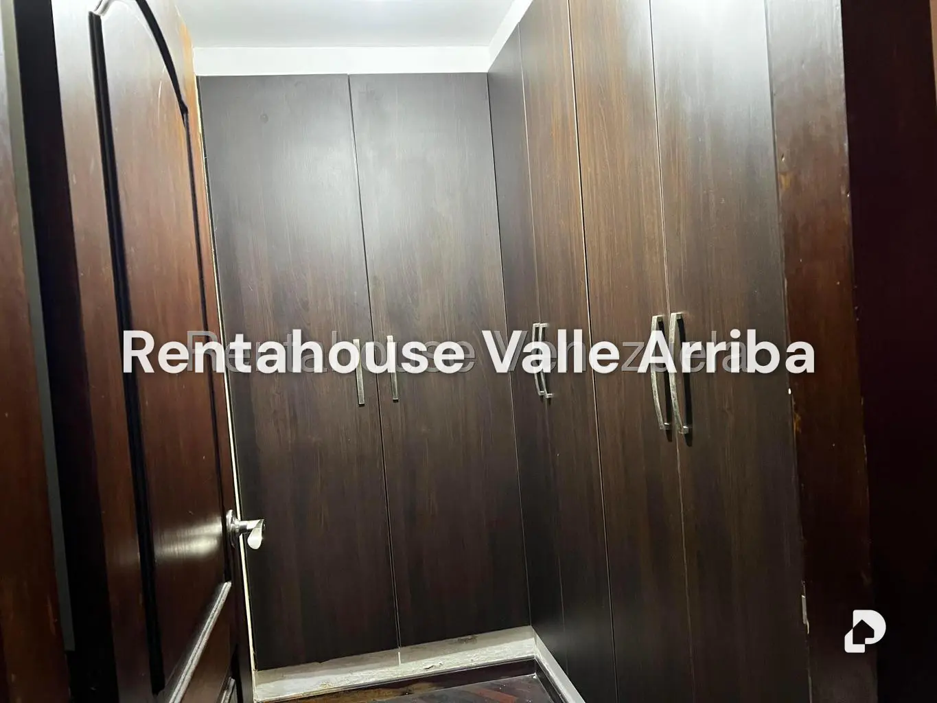 Apartamento en El Paraíso, Caracas – 17