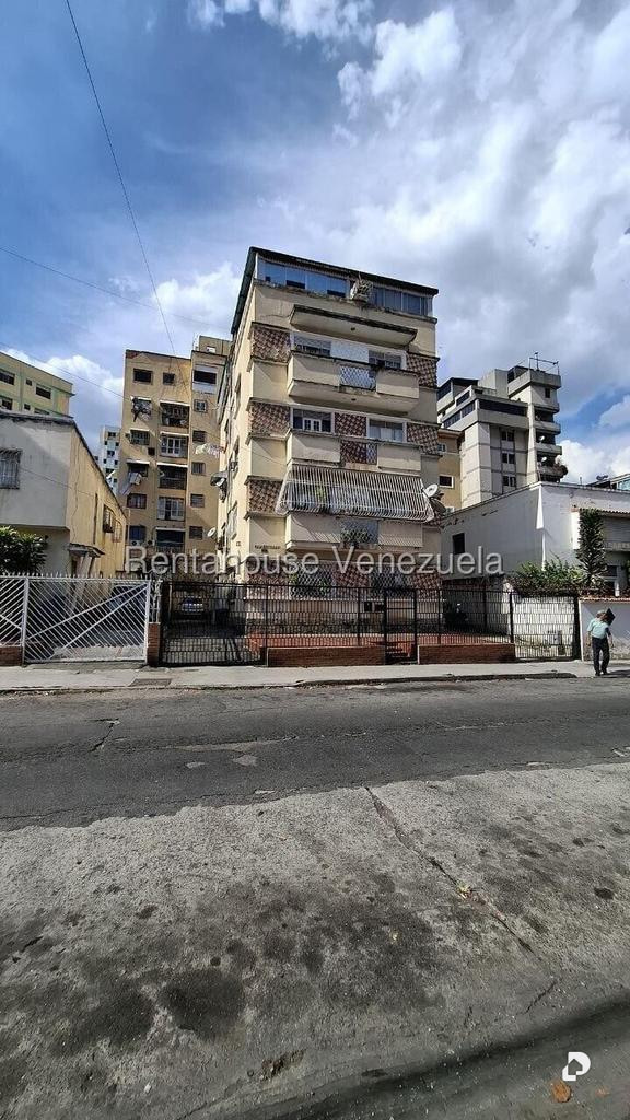 Apartamento en Las Acacias, Caracas – 14