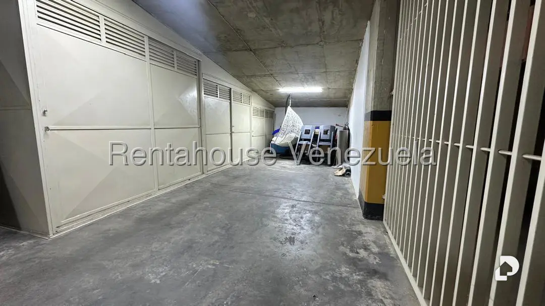 Apartamento en El Paraíso, Caracas – 23
