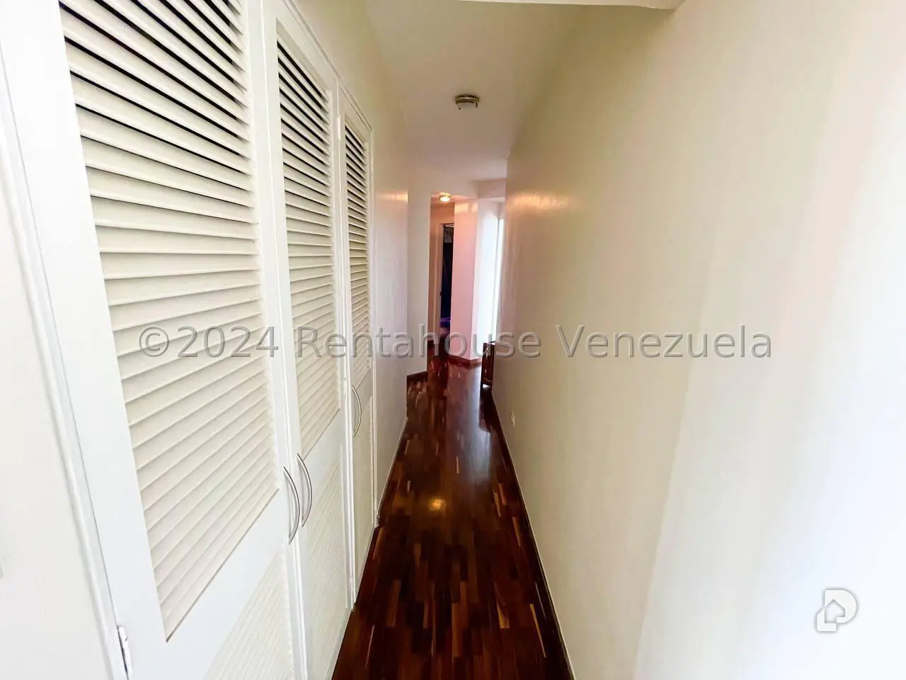 Apartamento en Los Naranjos (del Cafetal), Caracas – 25