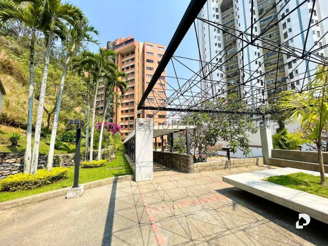 Apartamento en Los Naranjos (del Cafetal), Caracas – 4