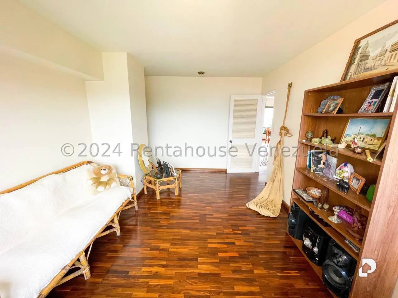 Apartamento en Los Naranjos (del Cafetal), Caracas – 23