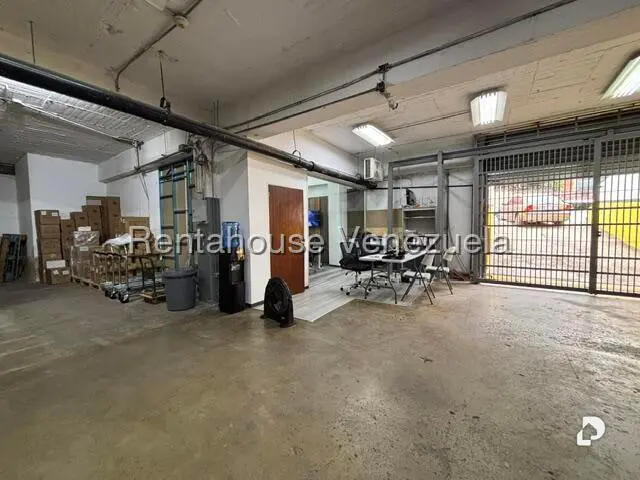 Local comercial en Boleíta Sur, Caracas – 14