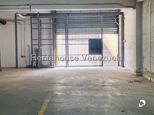 Local comercial en Boleíta Sur, Caracas – 21