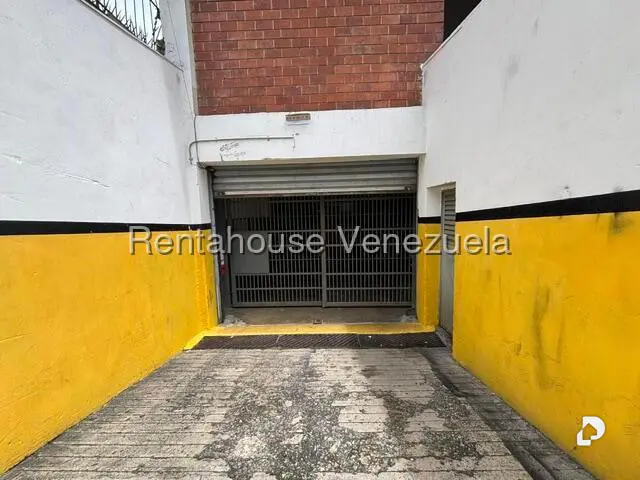 Local comercial en Boleíta Sur, Caracas – 2