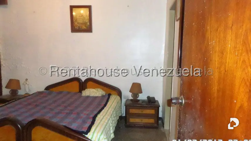 Casa en Sebucan, Caracas – 17