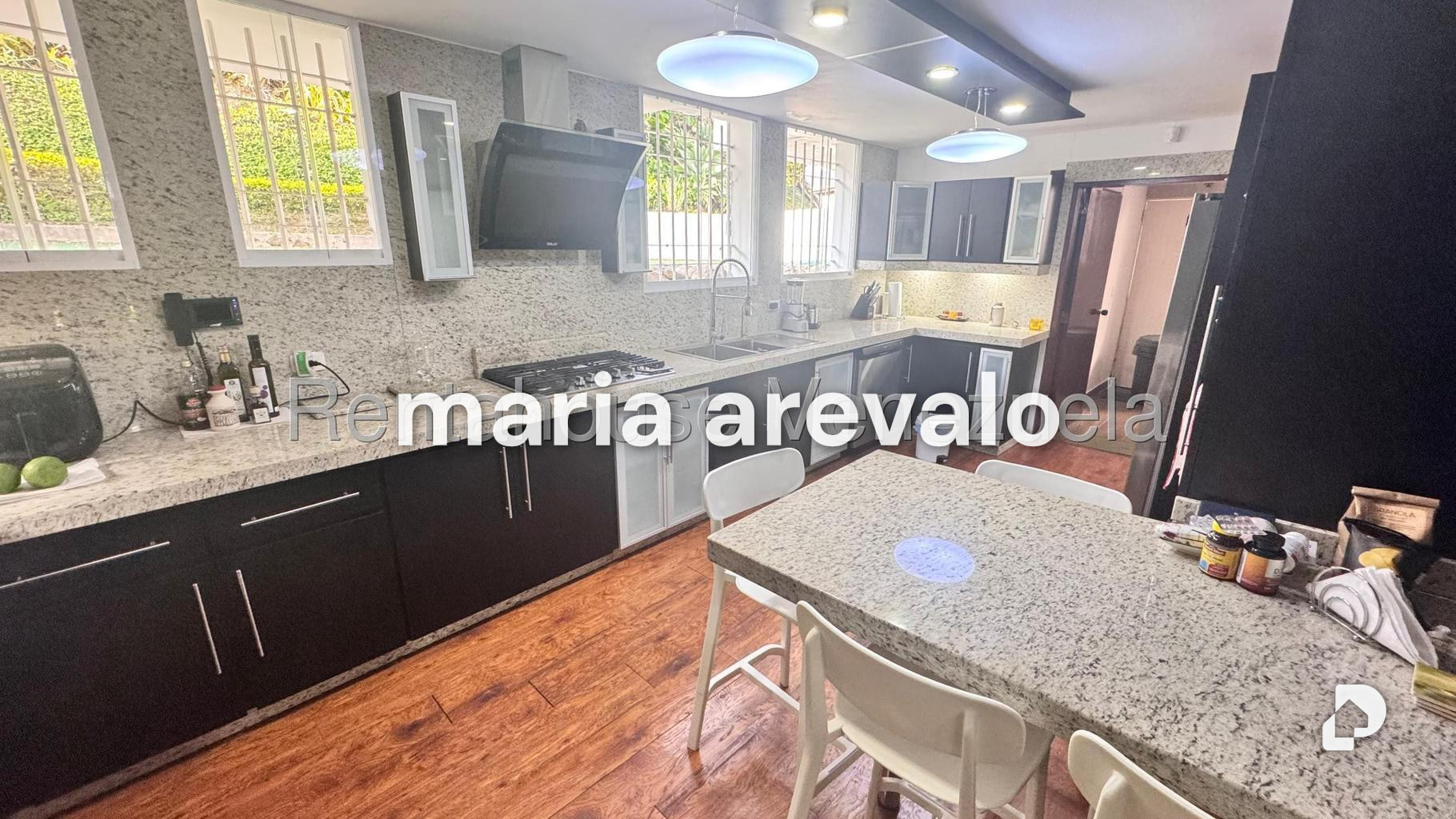 Casa en Alto Hatillo, Caracas – 7