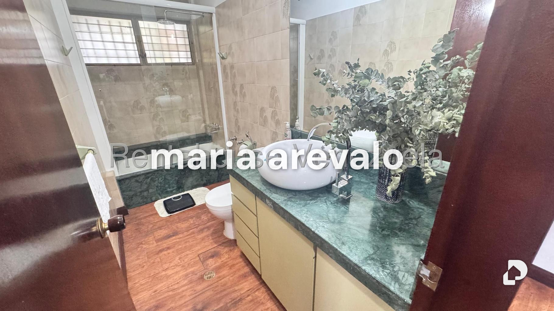 Casa en Alto Hatillo, Caracas – 24