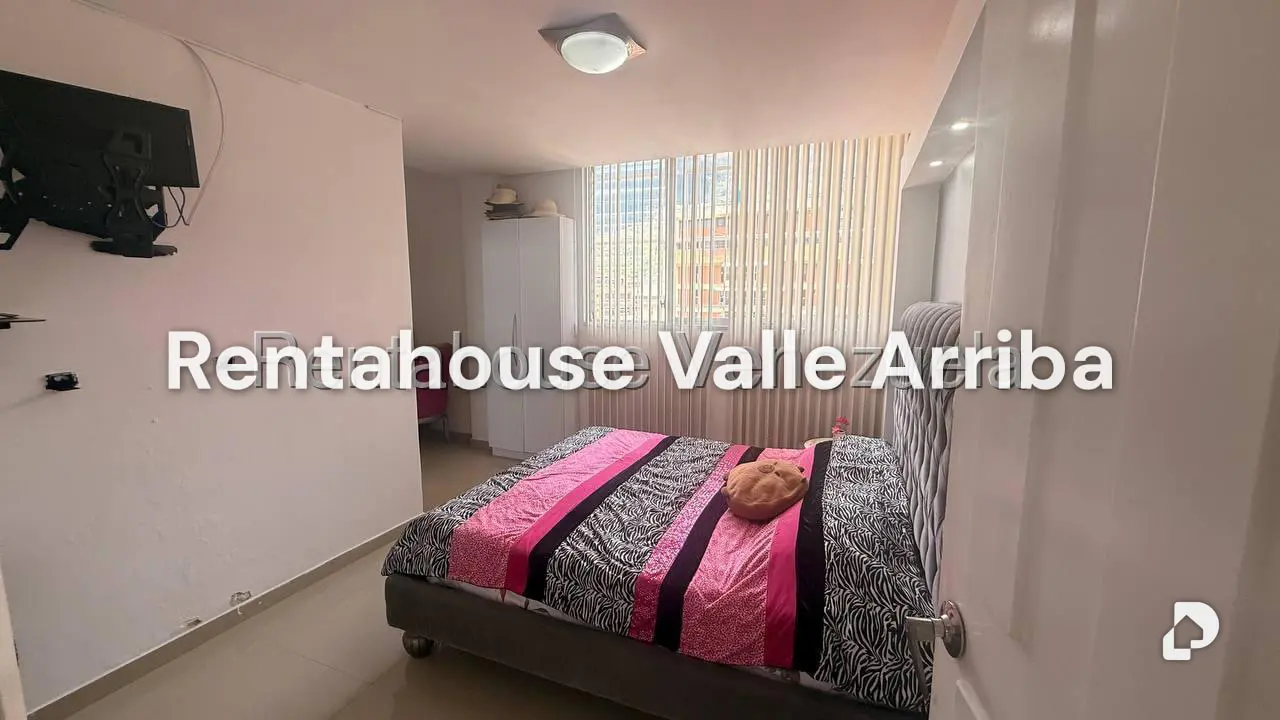 Apartamento en San Bernardino, Caracas – 12
