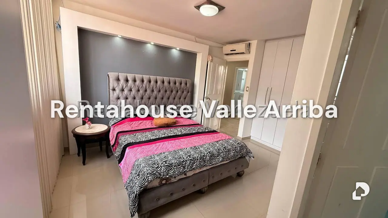 Apartamento en San Bernardino, Caracas – 11