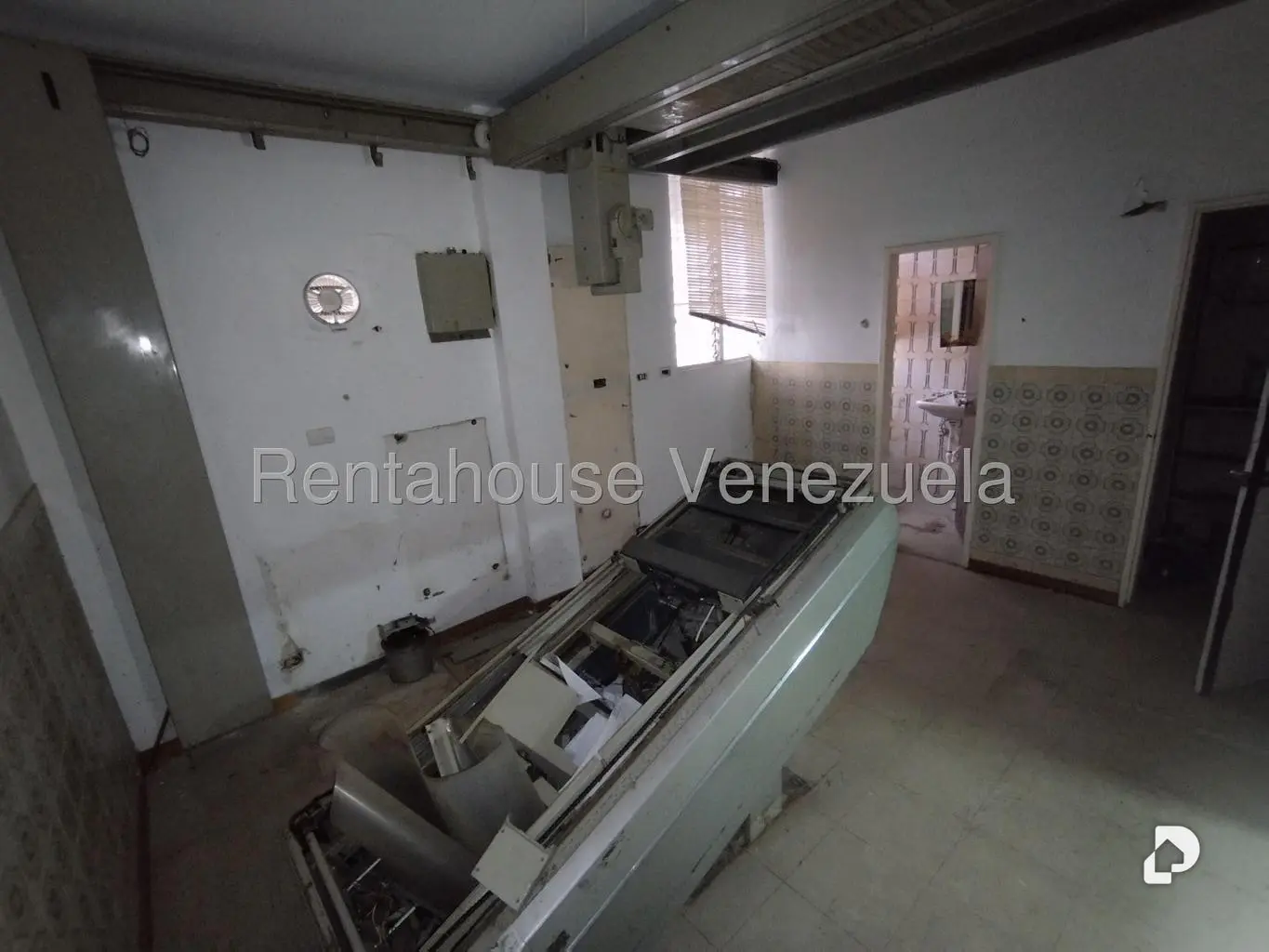 Local comercial en Alta Florida, Caracas – 23