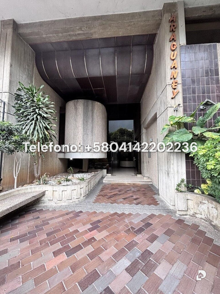 Apartamento en Los Palos Grandes, Caracas – 4