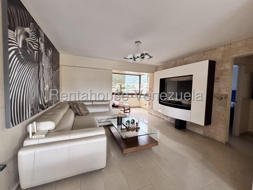 Apartamento en Los Palos Grandes, Caracas - 1