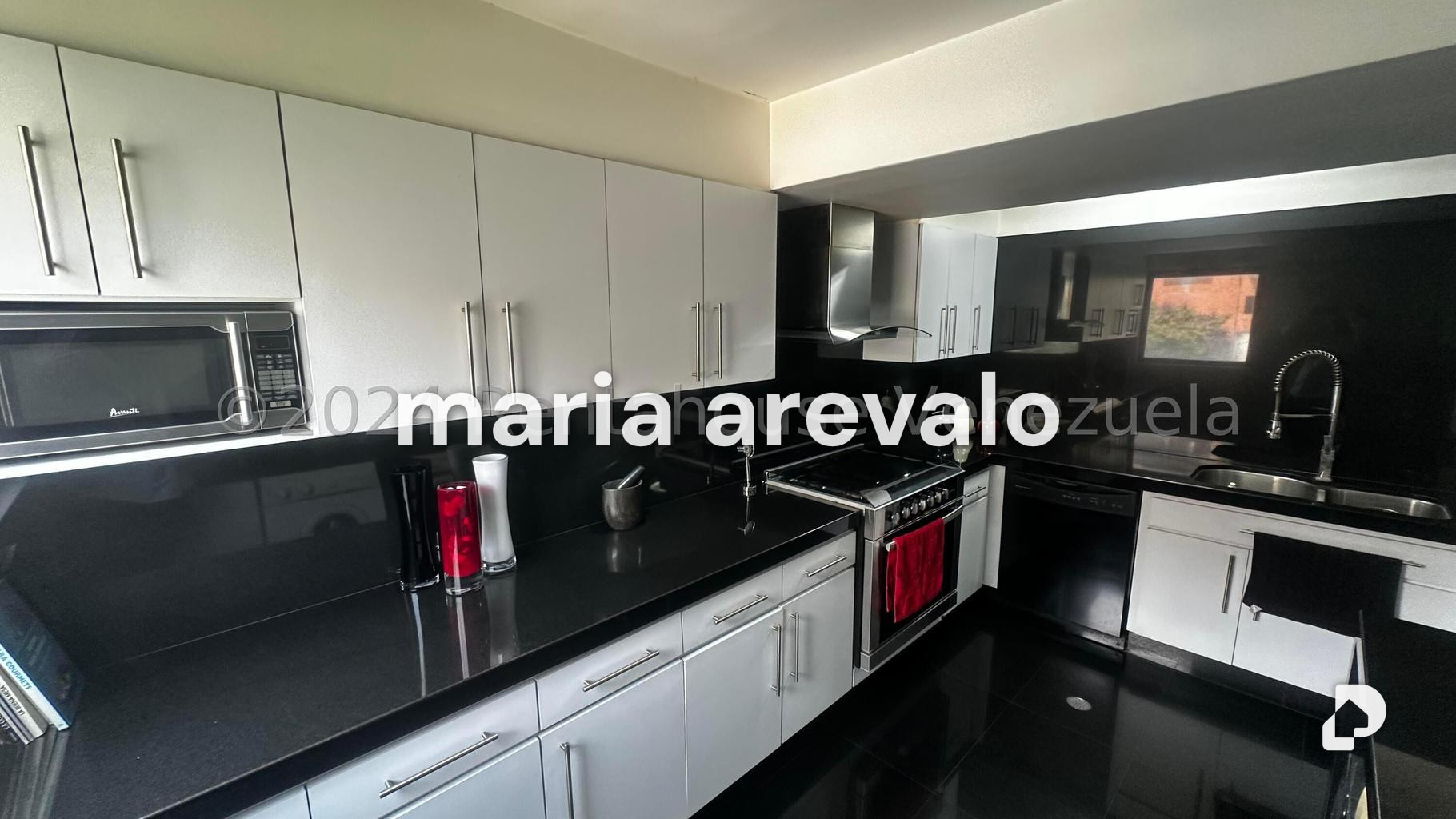 Apartamento en Las Mercedes, Caracas – 13