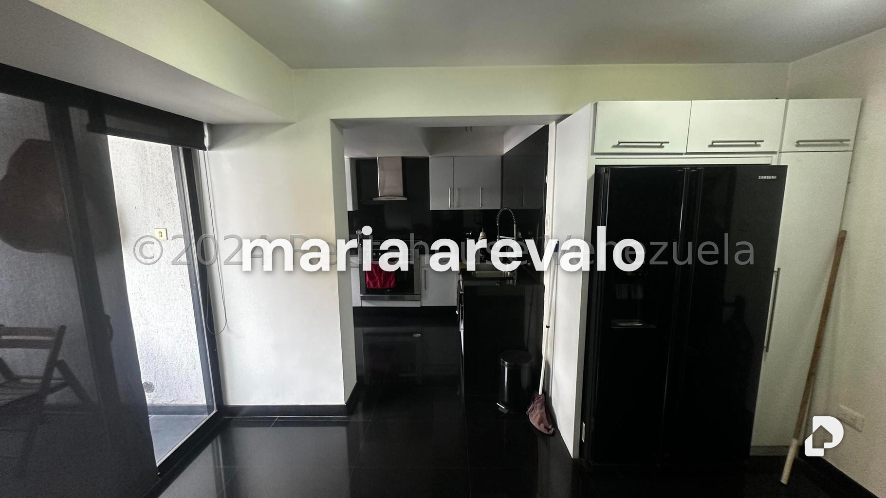 Apartamento en Las Mercedes, Caracas – 10