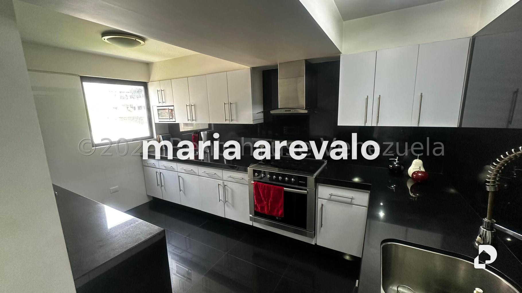 Apartamento en Las Mercedes, Caracas – 11