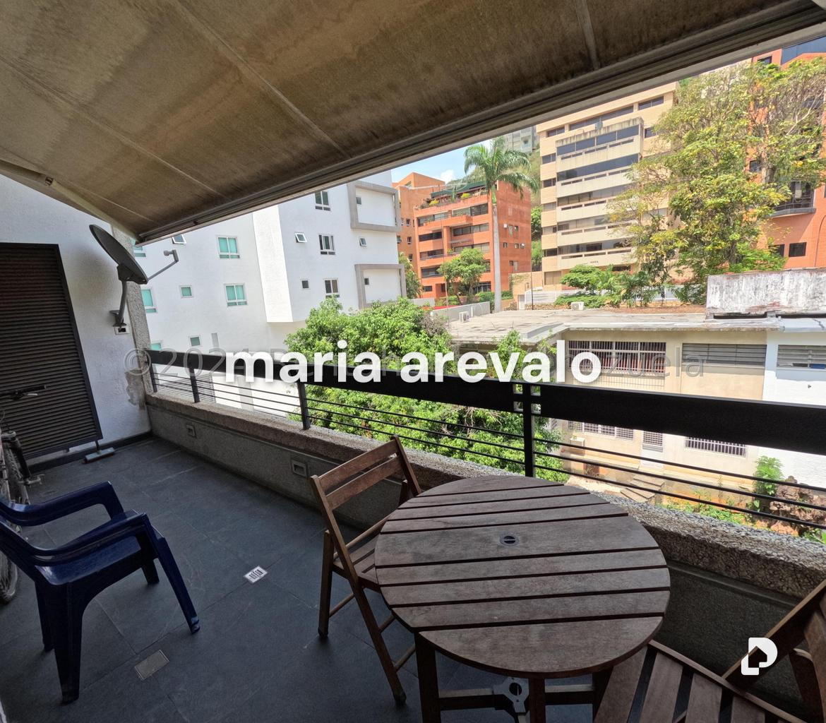 Apartamento en Las Mercedes, Caracas – 16