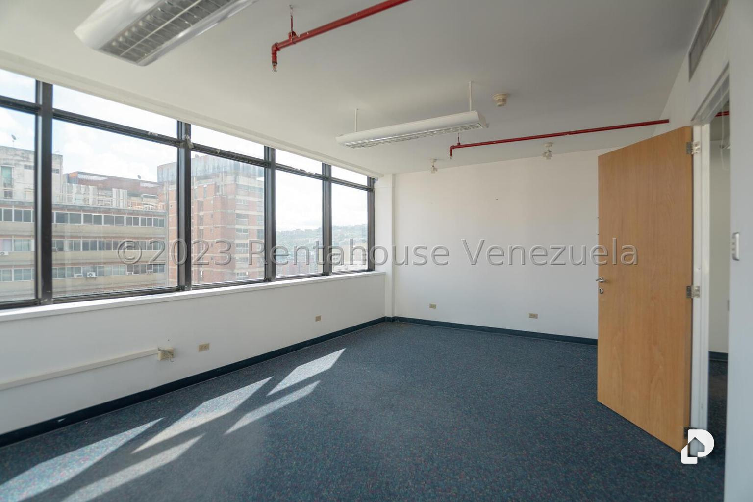 Edificio en Chacao, Caracas – 25