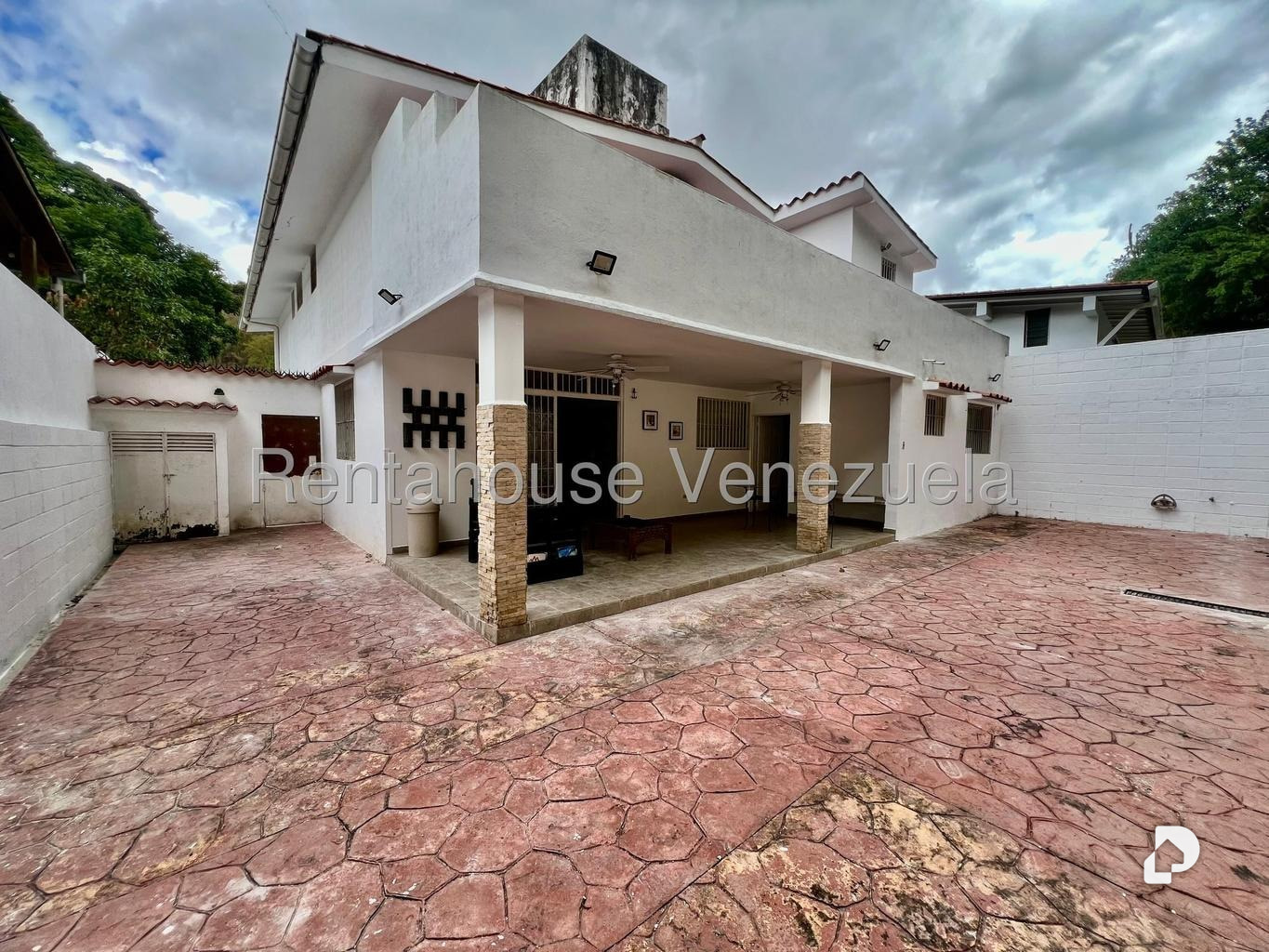 Casa en Santa Sofía, Caracas – 14