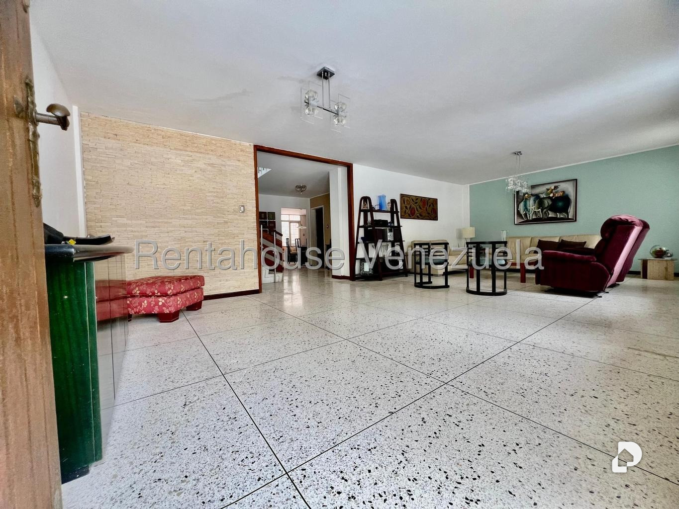 Casa en Santa Sofía, Caracas – 2
