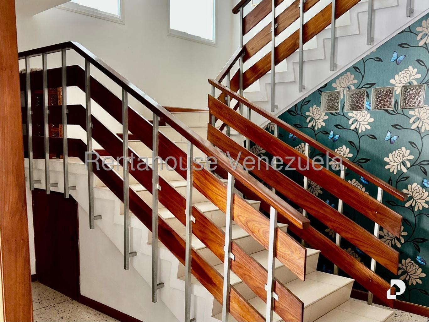 Casa en Santa Sofía, Caracas – 8