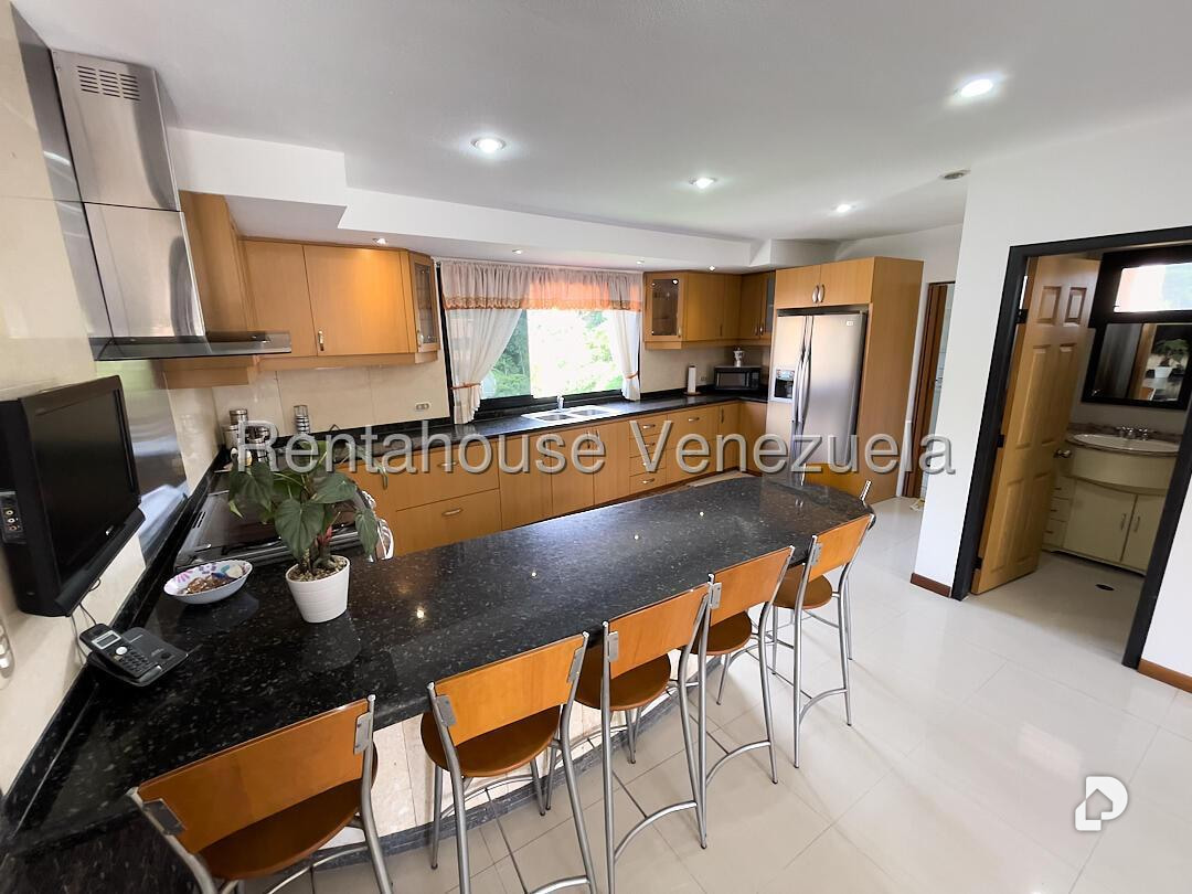 Casa en Lomas del Halcon, Caracas – 6