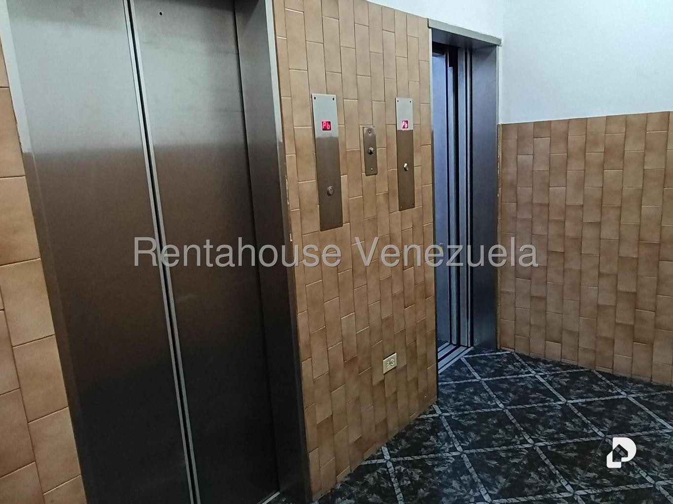Apartment in Los Rosales, Caracas – 15
