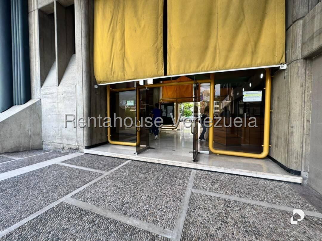 Oficina en Bello Monte, Caracas – 22