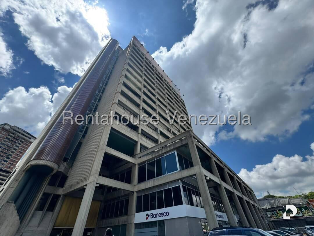 Oficina en Bello Monte, Caracas – 23