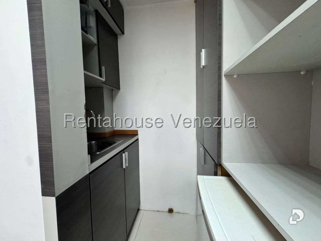 Oficina en Bello Monte, Caracas – 4