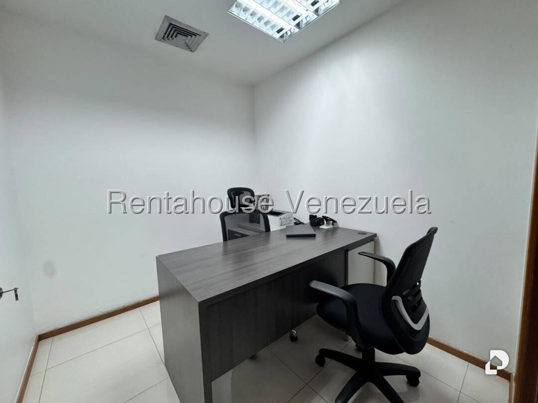 Oficina en Bello Monte, Caracas – 10