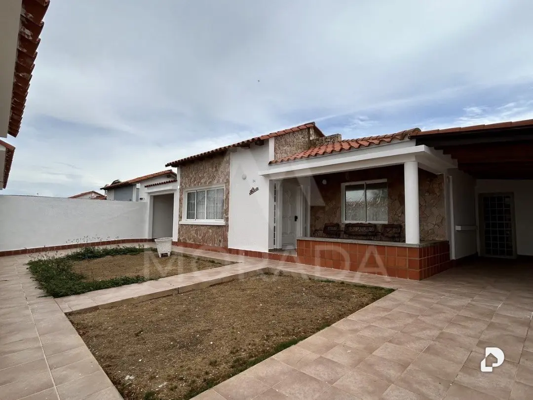 Casa en Judibana, Punto Fijo – 1