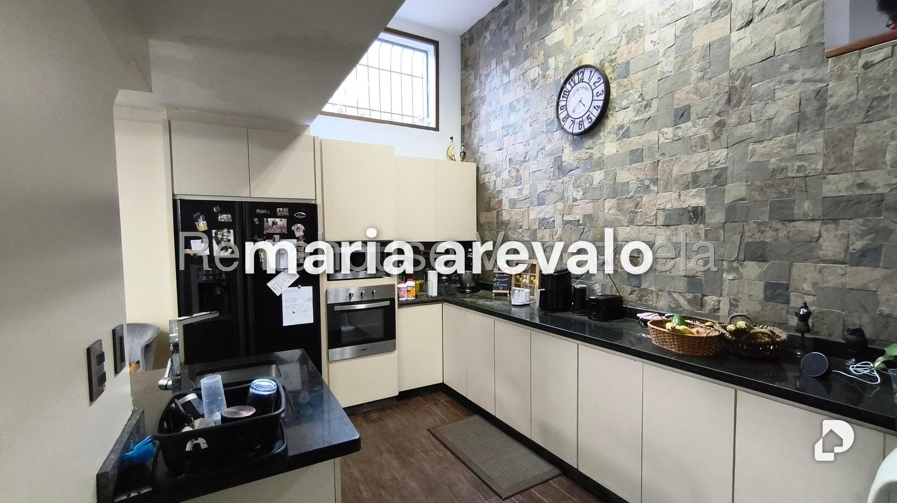 Casa en Lomas De La Trinidad, Caracas – 15