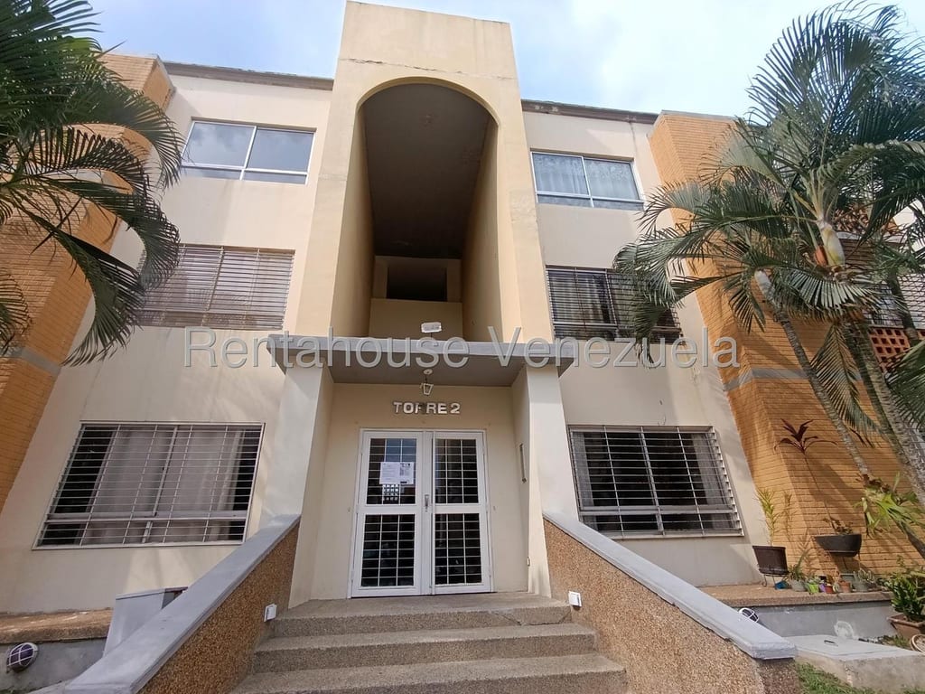 Apartamento en Valles del Nogal, San Diego - 1