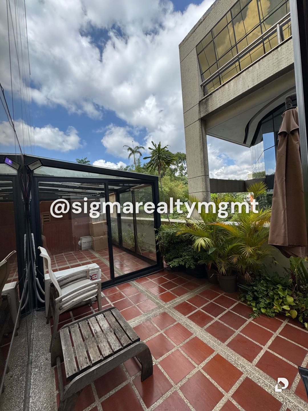 Office in Las Mercedes, Caracas – 6