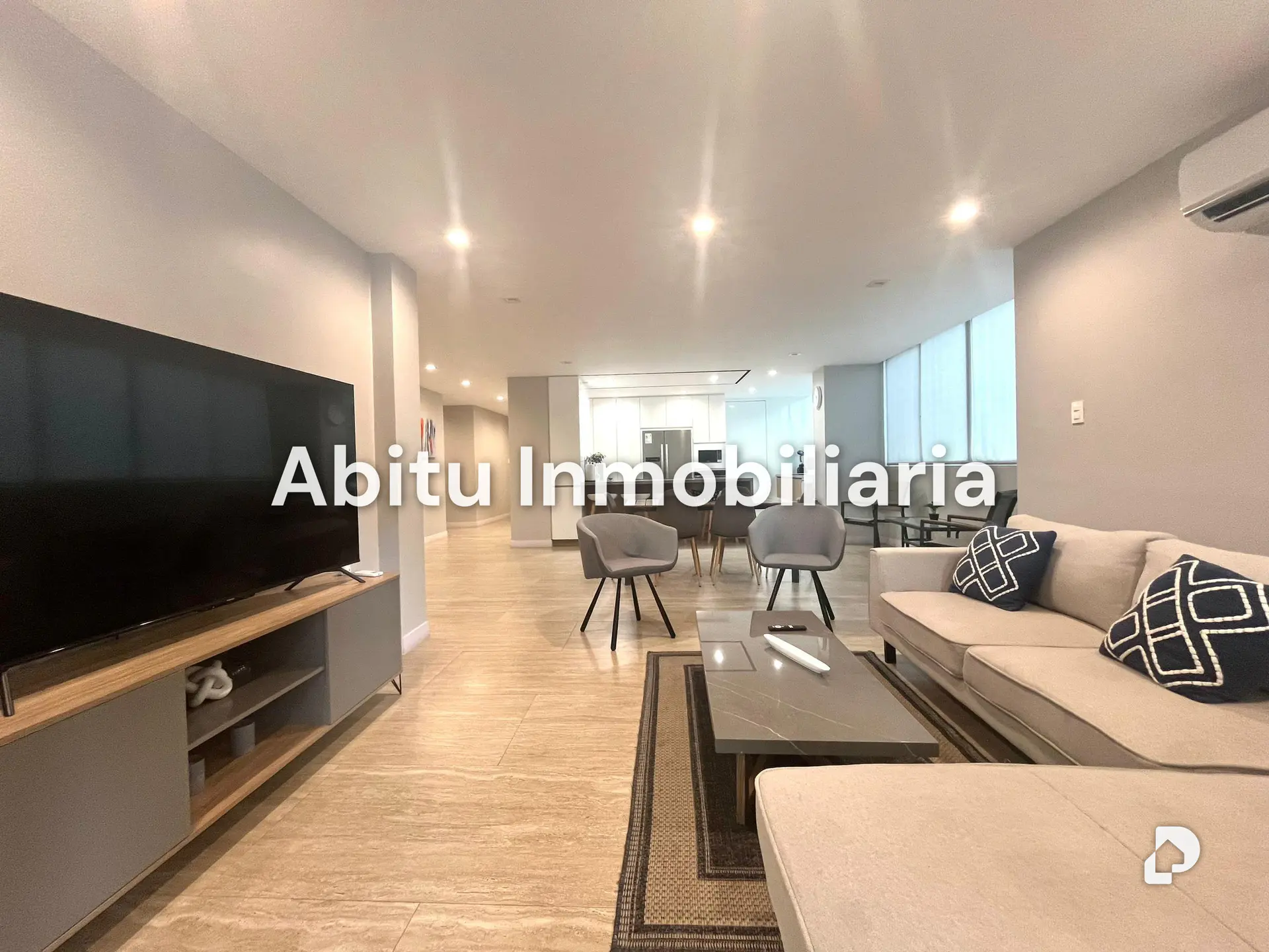 Apartamento en Altamira, Caracas – 4