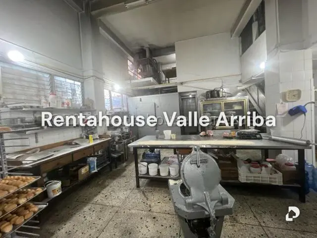 Local comercial en Colinas de Bello Monte, Caracas – 9