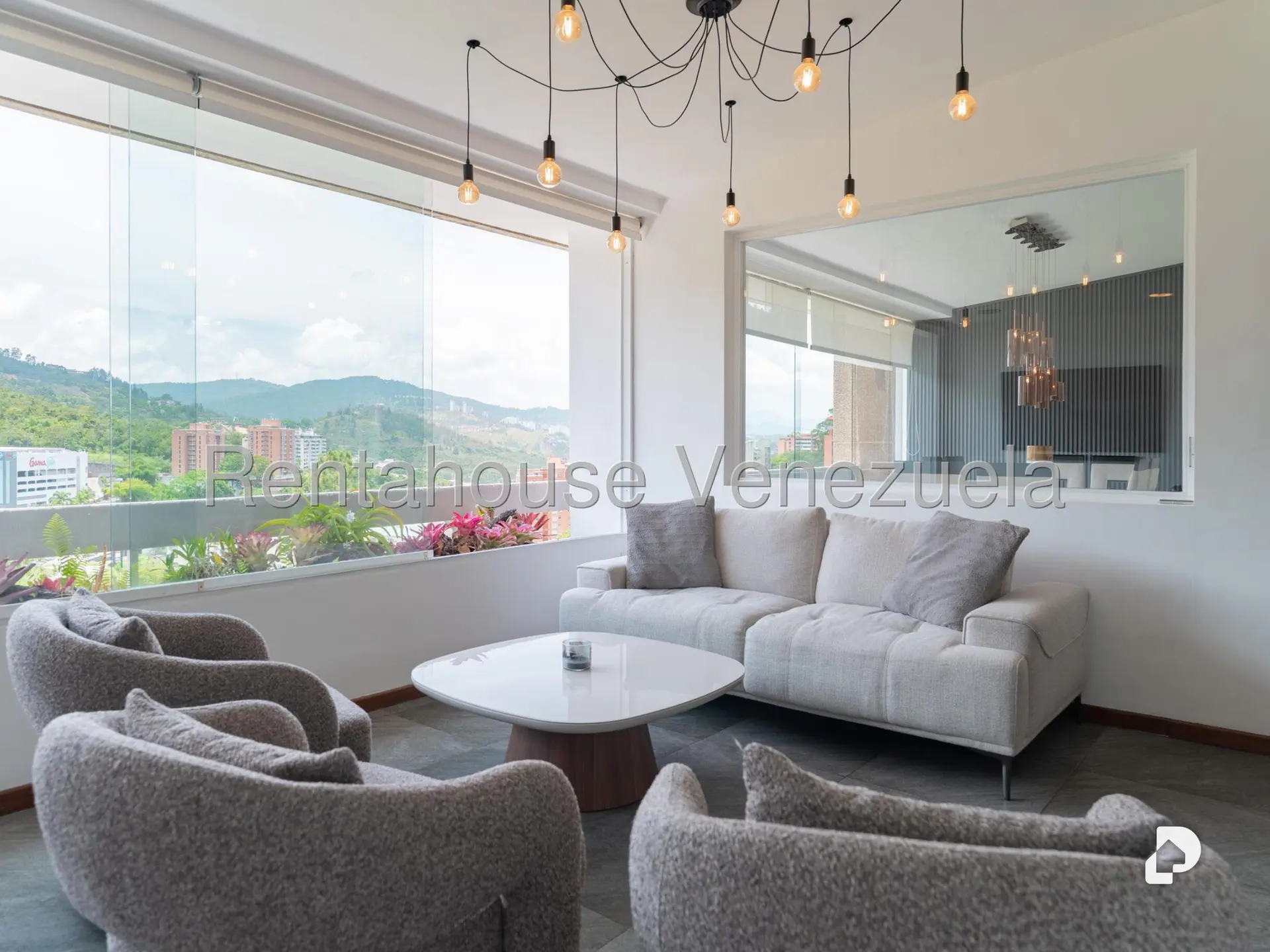 Apartamento en Las Esmeraldas, Caracas – 21
