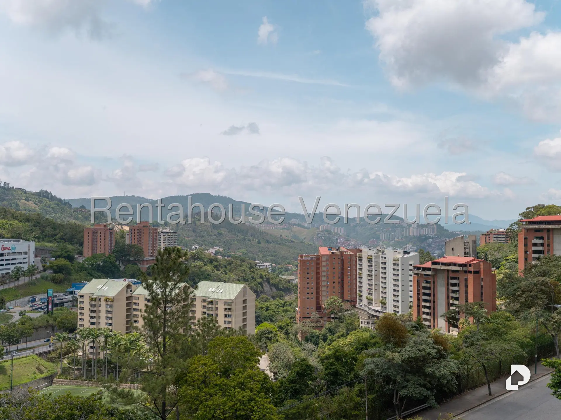 Apartamento en Las Esmeraldas, Caracas – 10