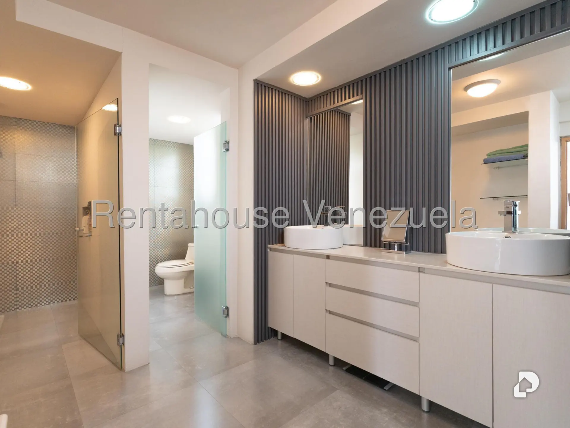 Apartamento en Las Esmeraldas, Caracas – 18