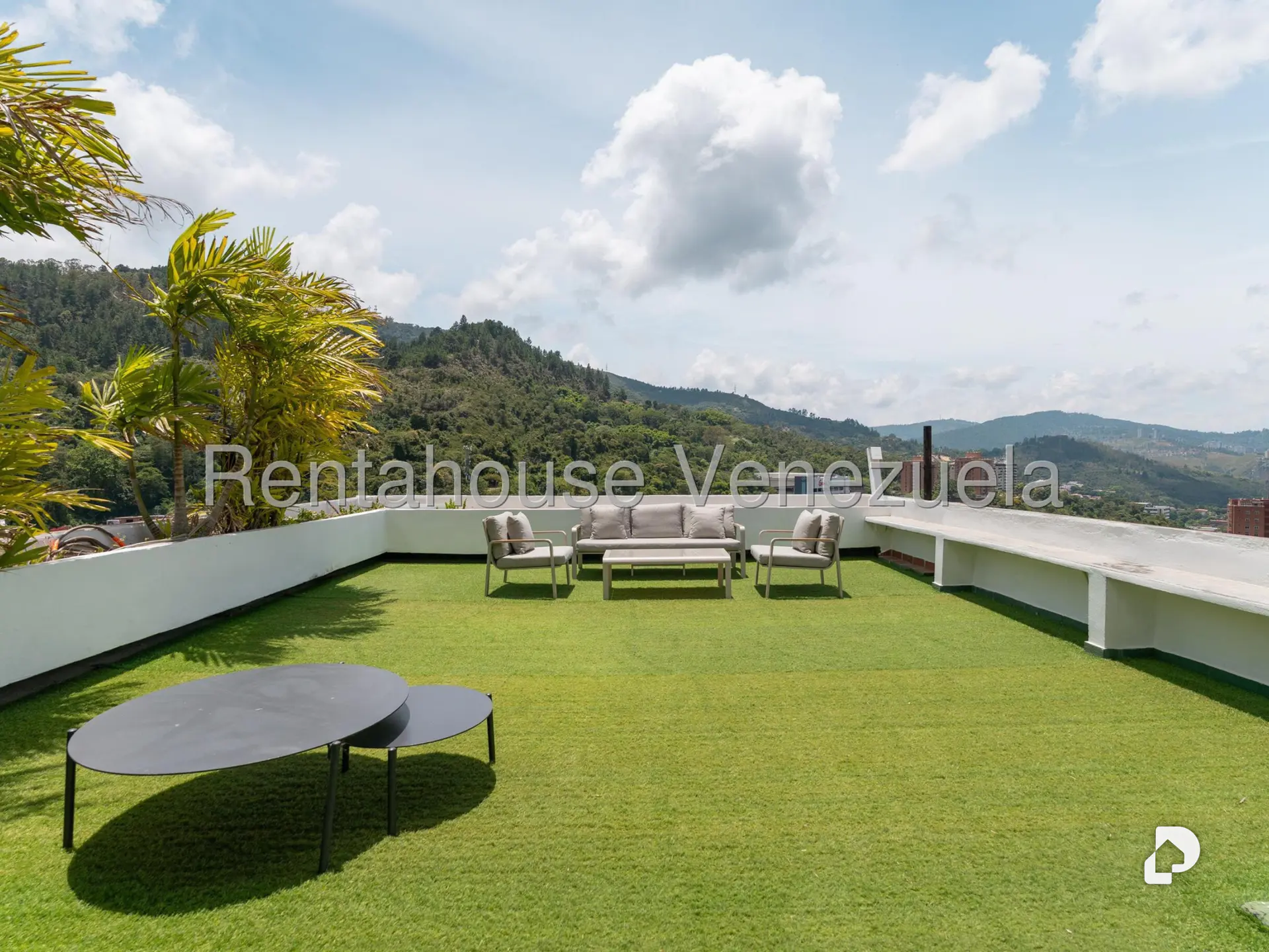 Apartamento en Las Esmeraldas, Caracas – 26
