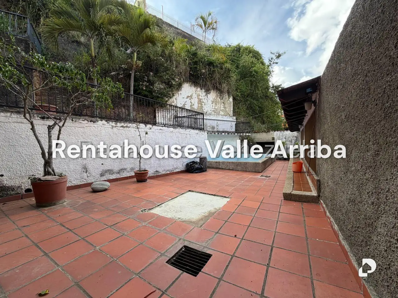 Casa en Colinas de Bello Monte, Caracas – 30