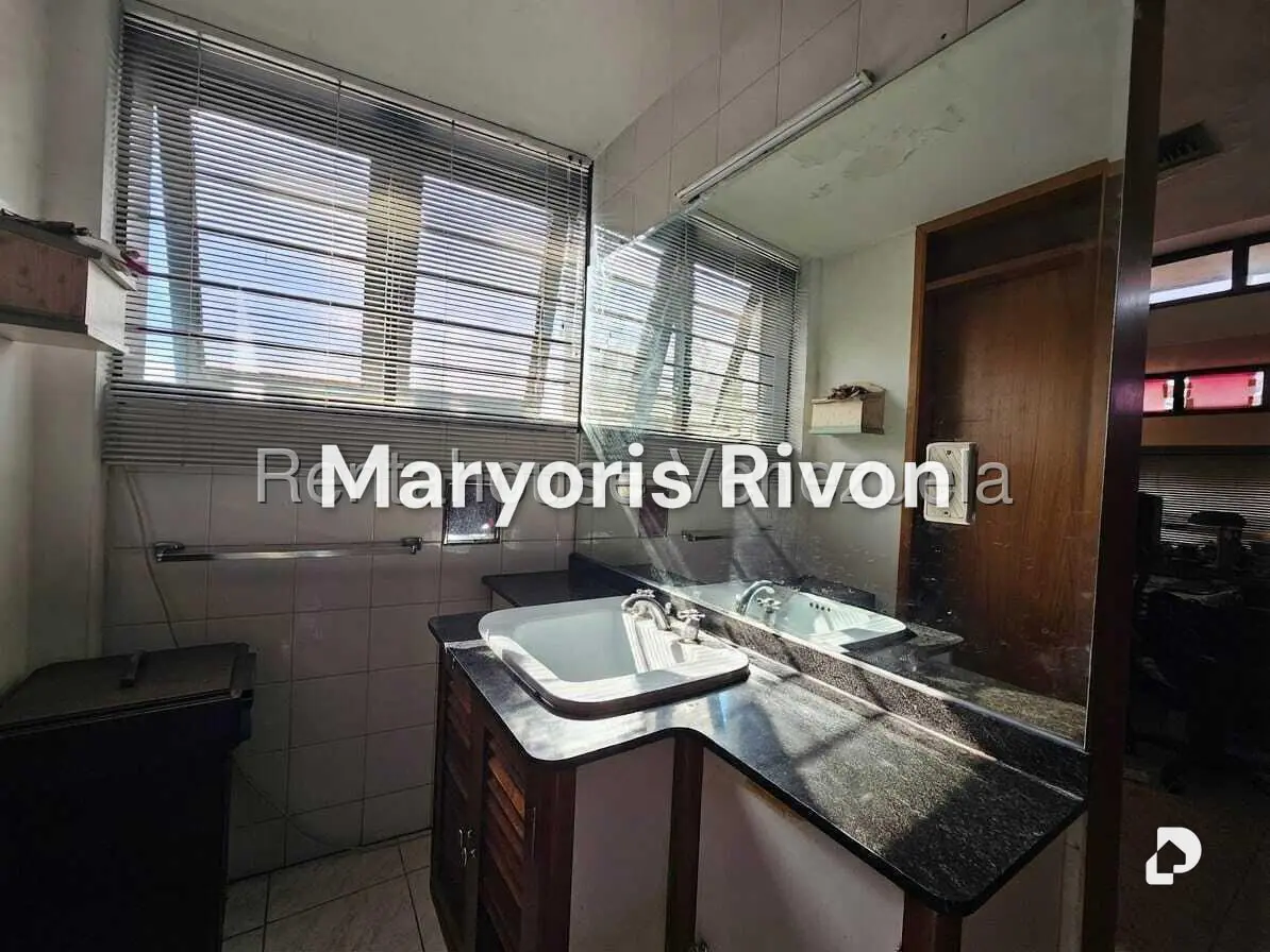 Casa en Alto Prado, Caracas – 28