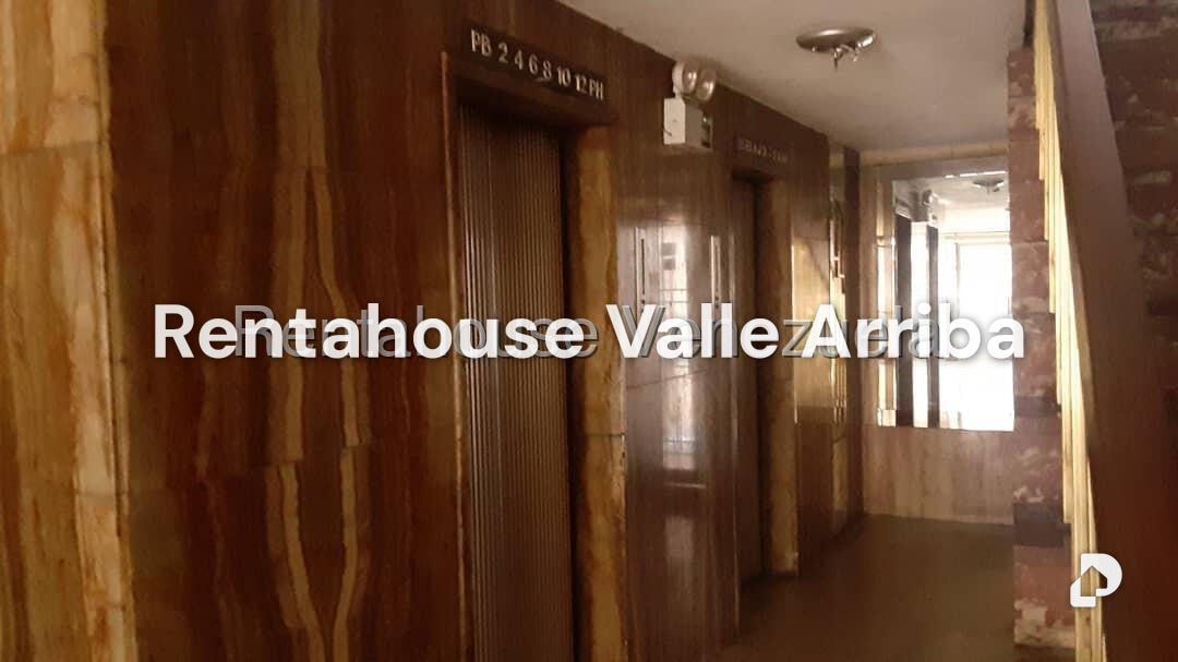 Apartamento en Sabana Grande, Caracas – 16