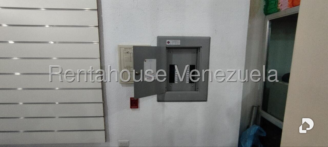 Edificio en Petare, Caracas – 24