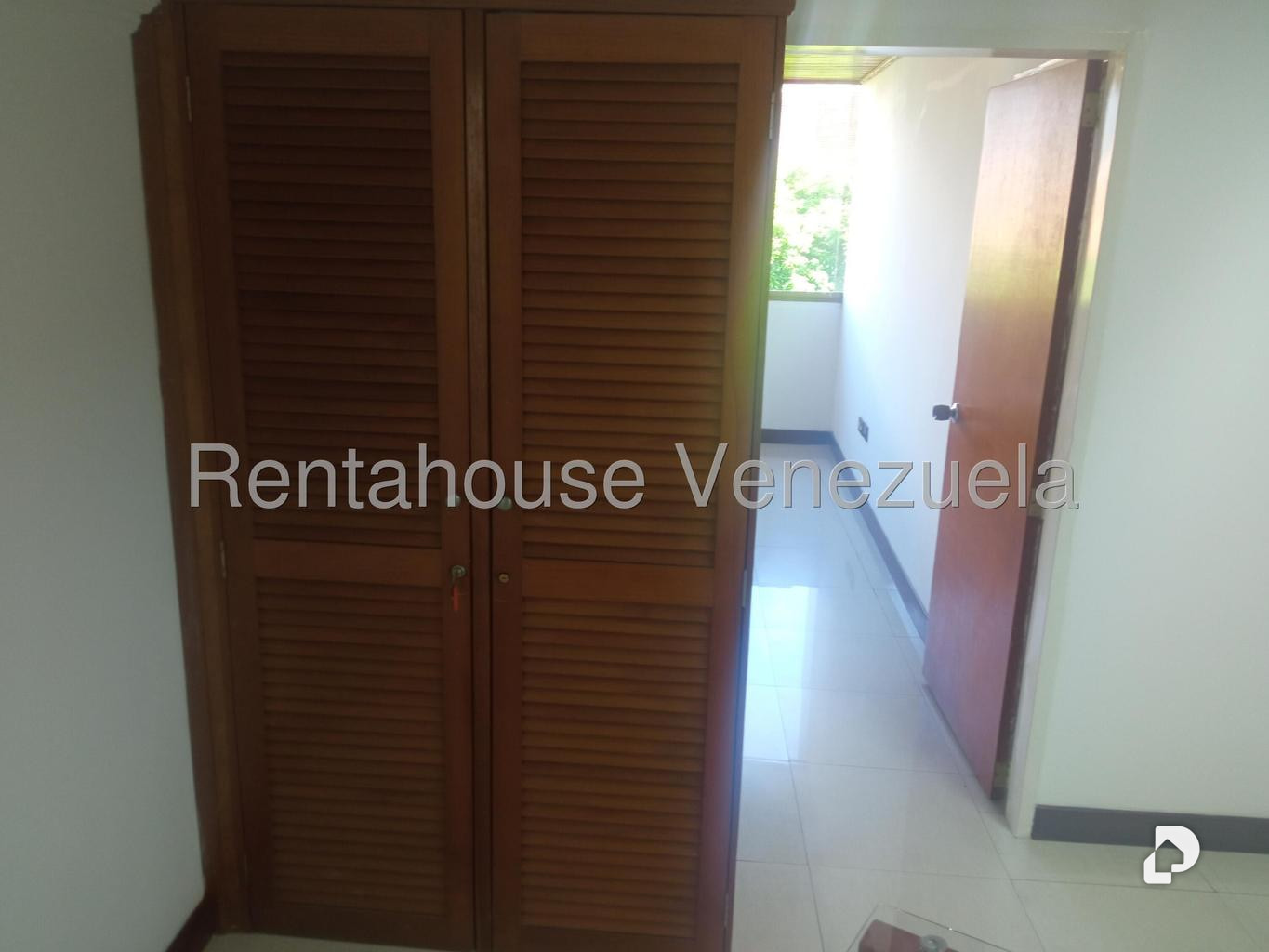 Apartamento en Las Mercedes, Caracas – 22