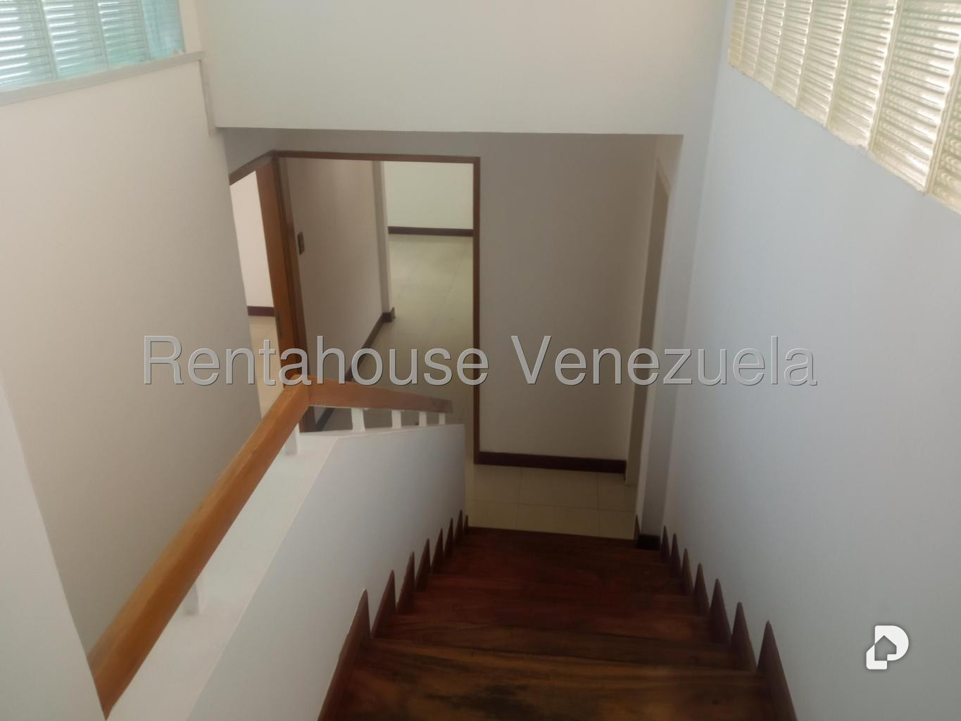 Apartamento en Las Mercedes, Caracas – 2