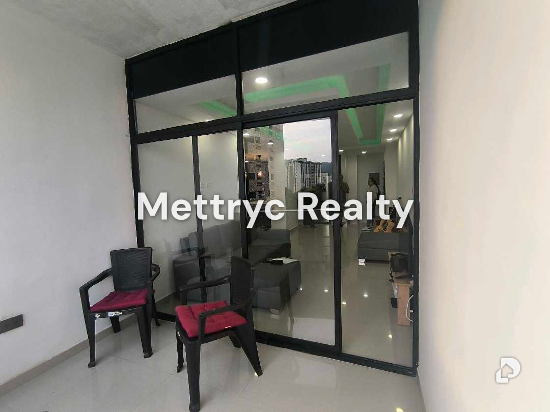 Apartamento en Sabana Larga, Valencia – 2