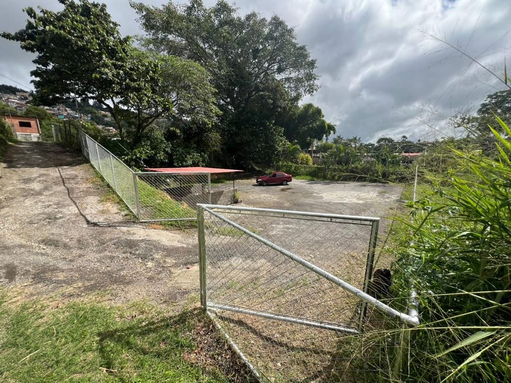 Terreno en El Hatillo, Caracas - 1